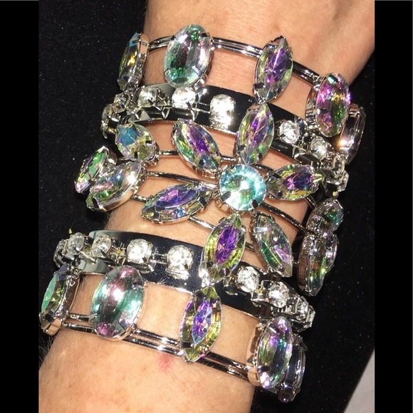 Iridescent rhinestone large cuff bracelet - Picture 2 of 8